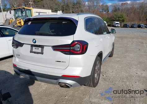 2022 BMW X3 xDrive30I z USA, uszkodzony, nr VIN 5UX53DP0XN9M07481